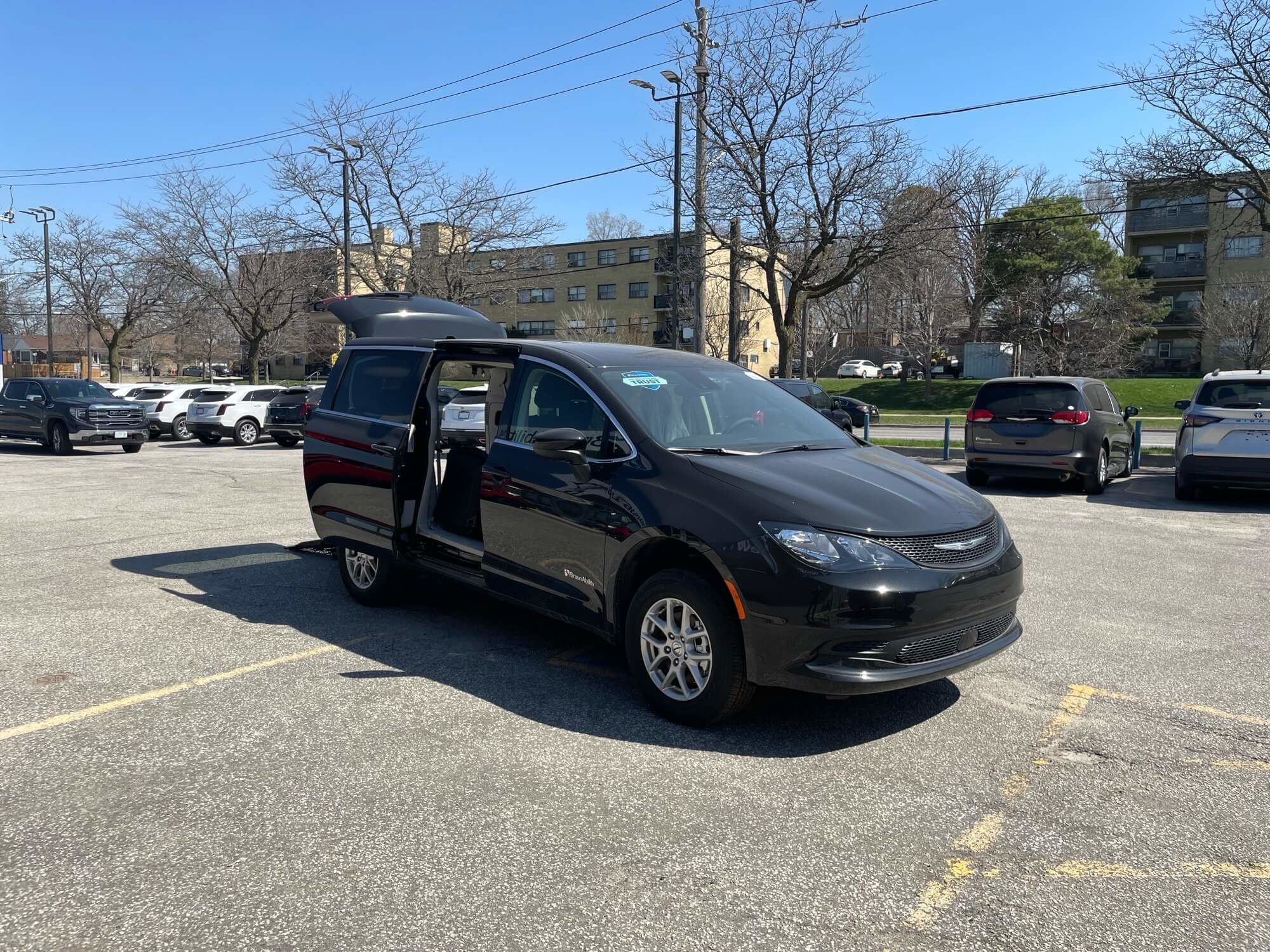 2023 Chrysler Grand Caravan with Braun Rear Entry